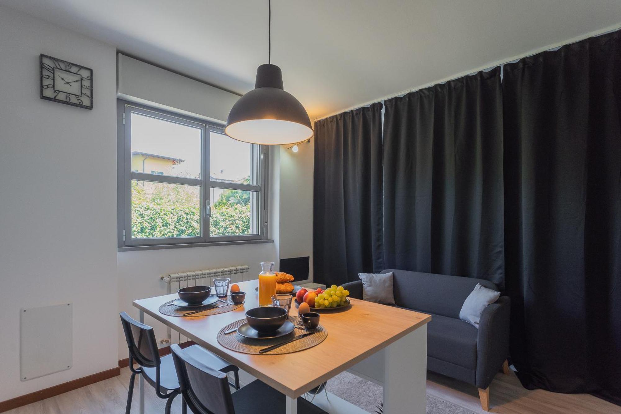Black Loft Como By Rent All Como Luaran gambar